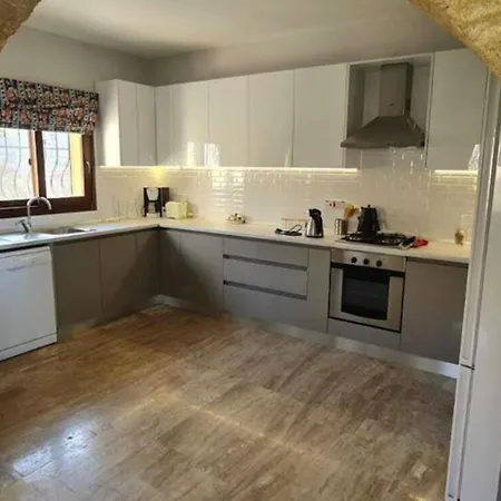 Eurocoast Residence 1 Bedroom Apartment In Central Kyrenia