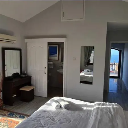 Bella Villas,3bedroomed , Swimming Pool & וילה קיירניה