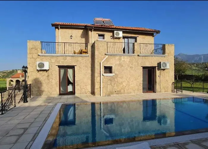 Villa Bella Villas,3bedroomed , Swimming Pool & *