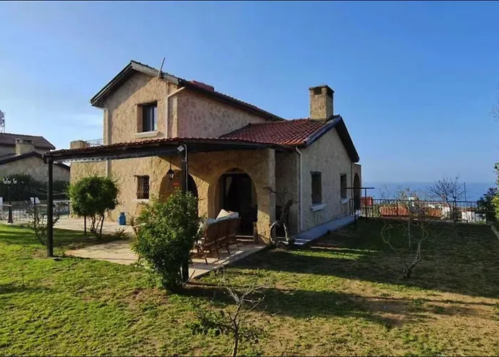 Bella Villas,3bedroomed , Swimming Pool & *